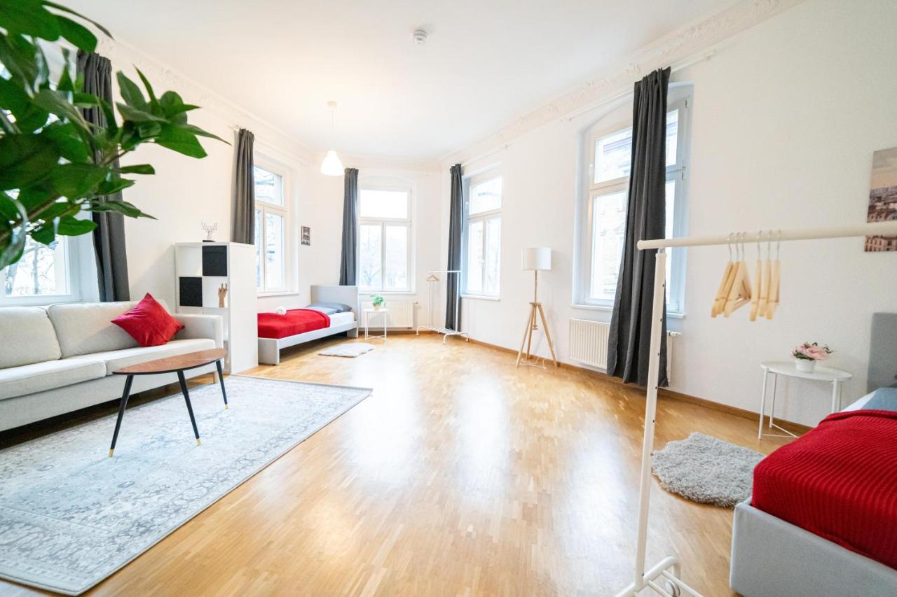 Fullhouse - Halle - Vs7 - 3 Beds - Nespresso ภายนอก รูปภาพ
